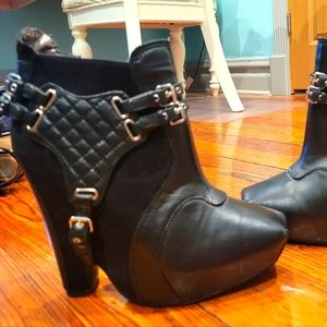 Sam Edelman Zoe Platform Booties - Size 7